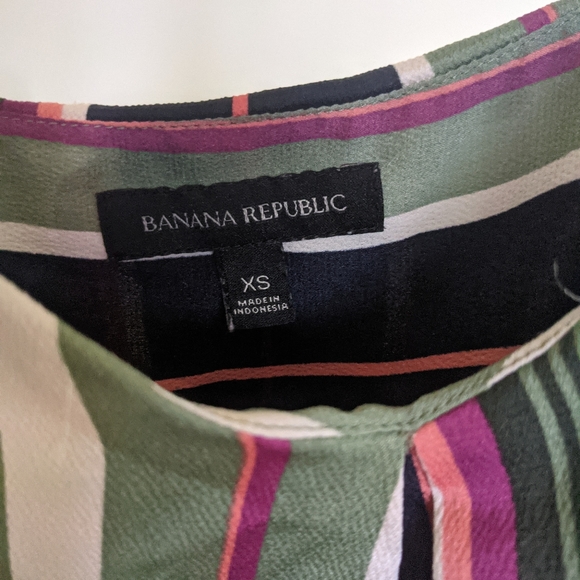 Banana Republic Top - Picture 2 of 2